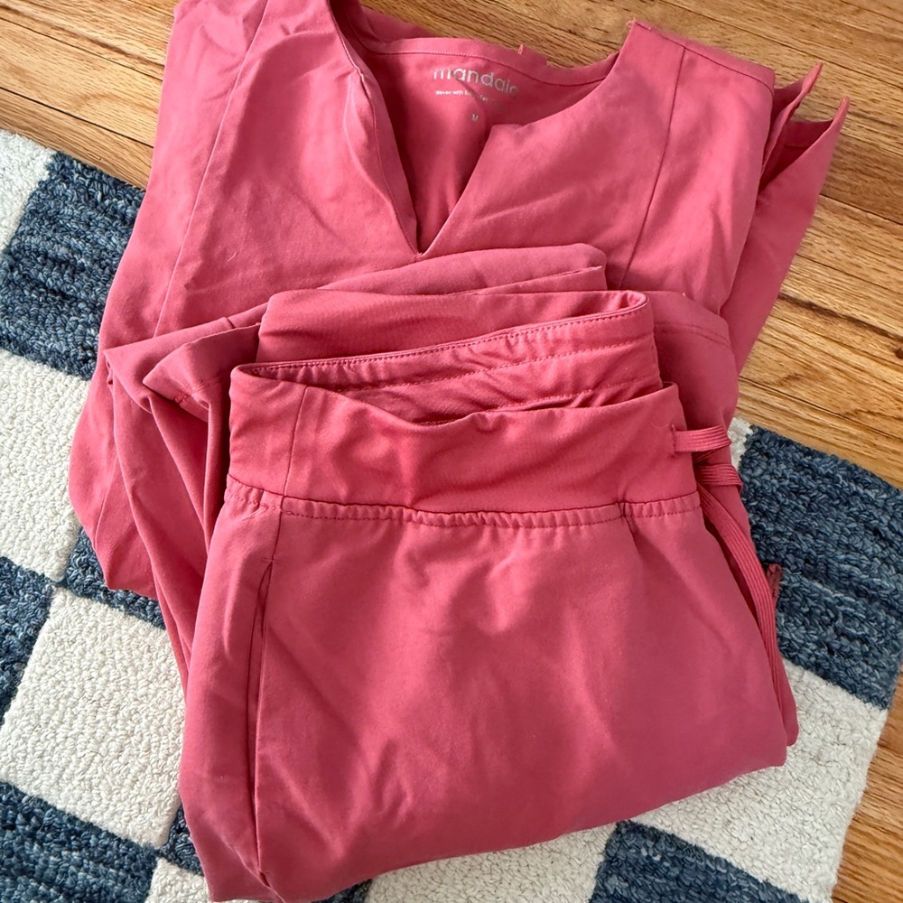 Mandala Pink Scrub Set